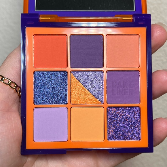 Huda Beauty Color Block Eye Palette - Orange + Purple - Picture 1 of 5